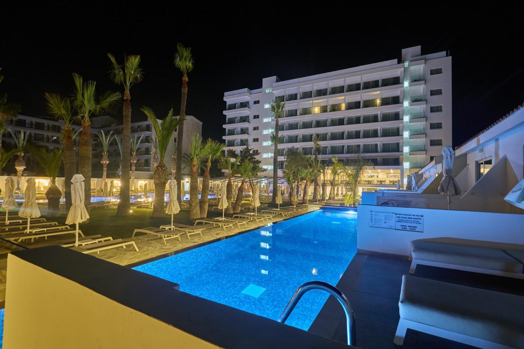 Bohemian Gardens Protaras